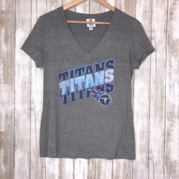 NFL Tennessee Titans Grey Logo Tee Women’s Large - Picture 6 of 7